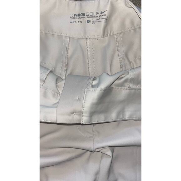Nike Golf Dri Fit Womens Flat Front Khaki Tan Shorts Size 8 Casual Simple Active - Picture 3 of 6